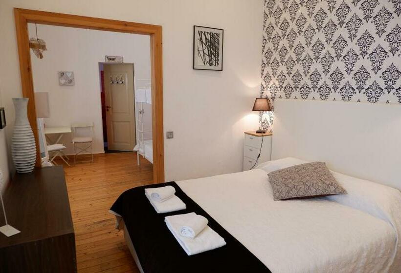 민박 Old School Guest House