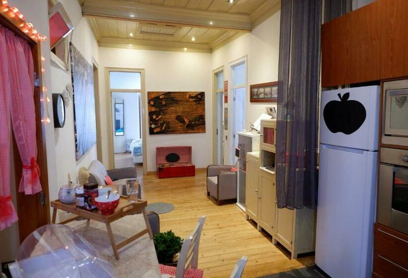 민박 Old School Guest House