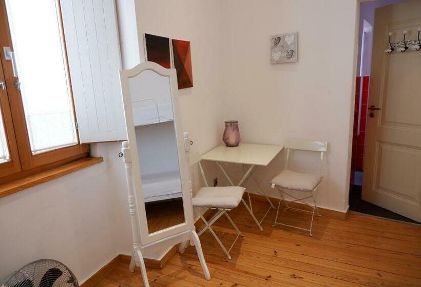 민박 Old School Guest House