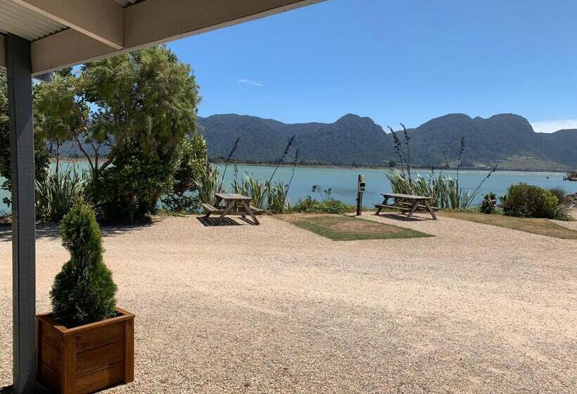 Collingwood Park Motel