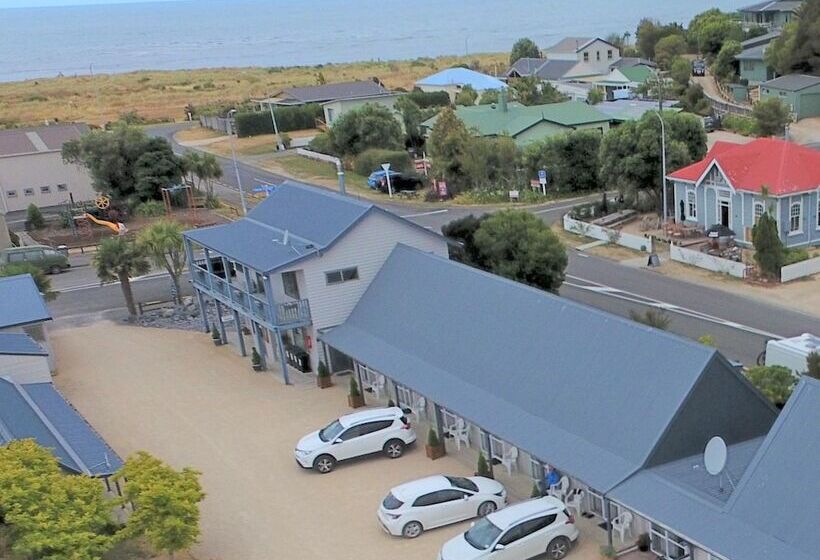 Collingwood Park Motel