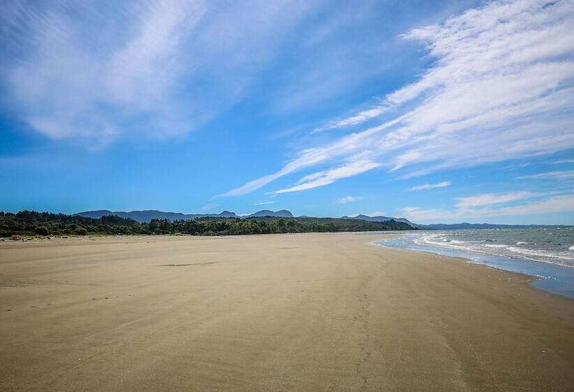 Collingwood Park Motel