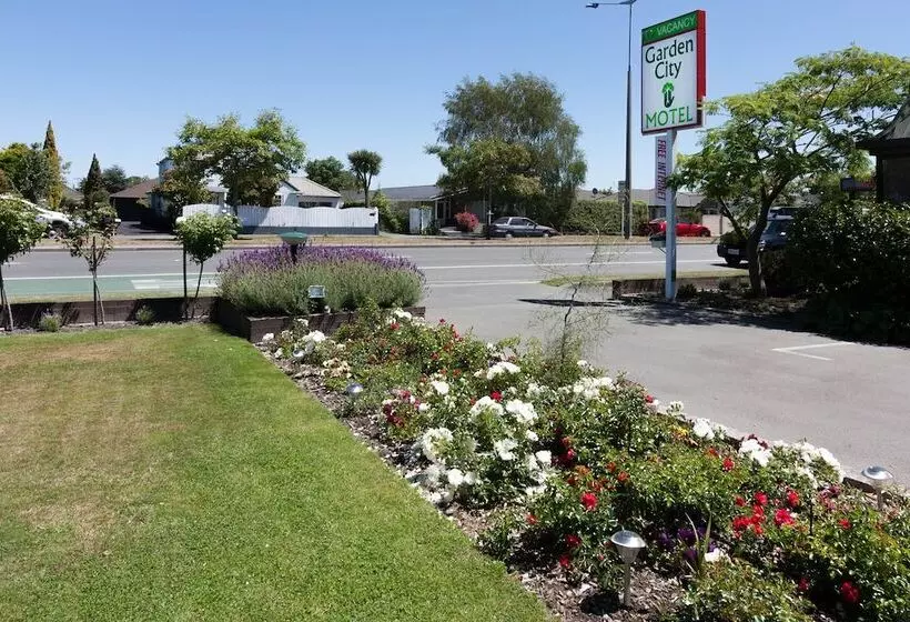 Garden City Motel