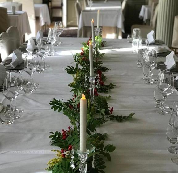 هتل Hellefors Herrgård