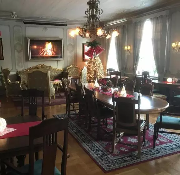 Hotelli Hellefors Herrgård