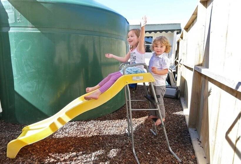 모텔 Matariki Motor Lodge