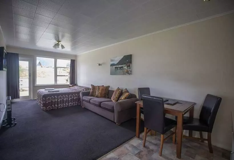 Mt Cook View Motel