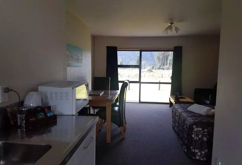 Mt Cook View Motel
