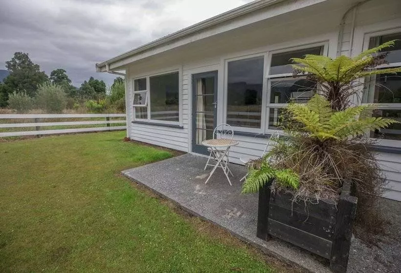 Mt Cook View Motel