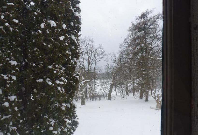 Nygårds Herrgård Bed & Breakfast