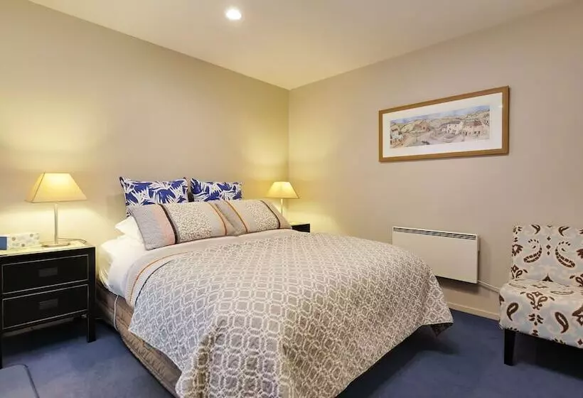Olive House Bed And Breakfast