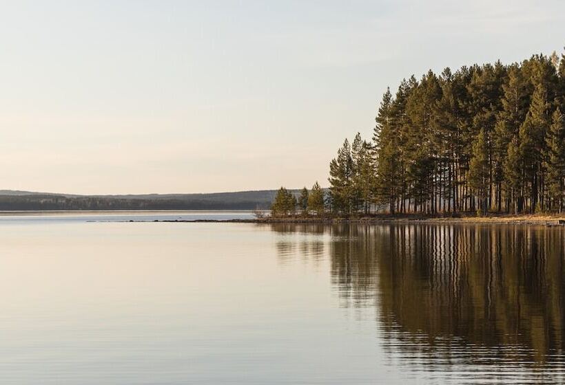 אתר נופש L Gyllene Hornet