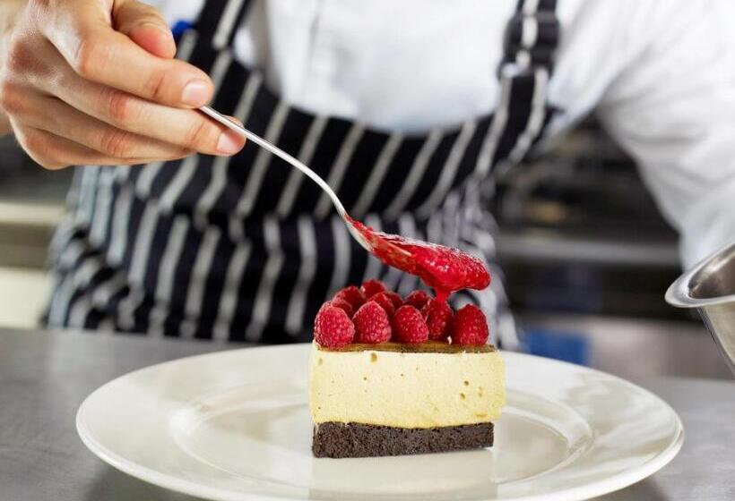 אתר נופש L Gyllene Hornet