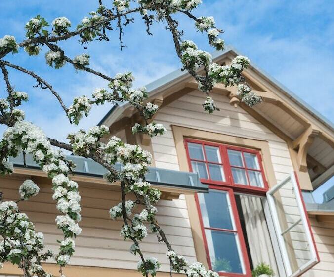 Ronneby Brunnspark Vandrarhem Och B&b