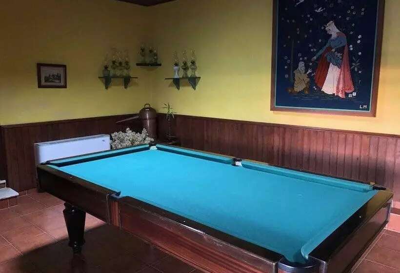 تختخواب و صبحانه Porto Monte