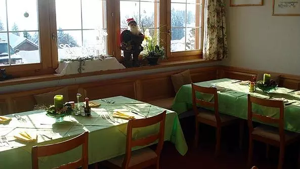 Hotelli Und Restaurant Chäseren