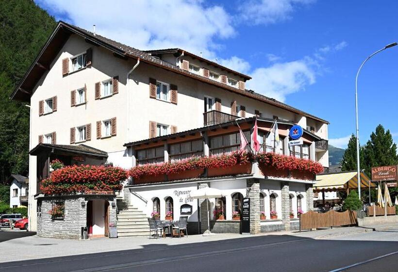 ホテル Albergo Lardi