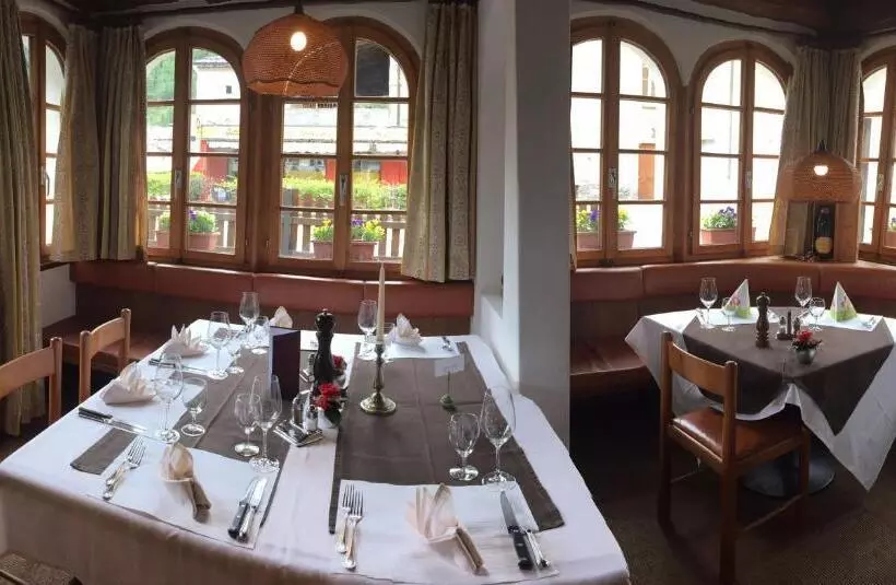 هتل Albergo Lardi