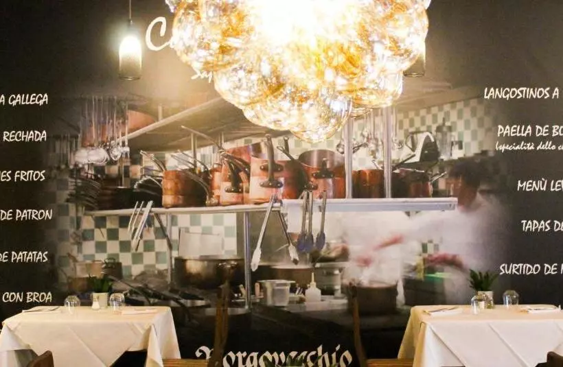 ホテル Borgovecchio Albergo