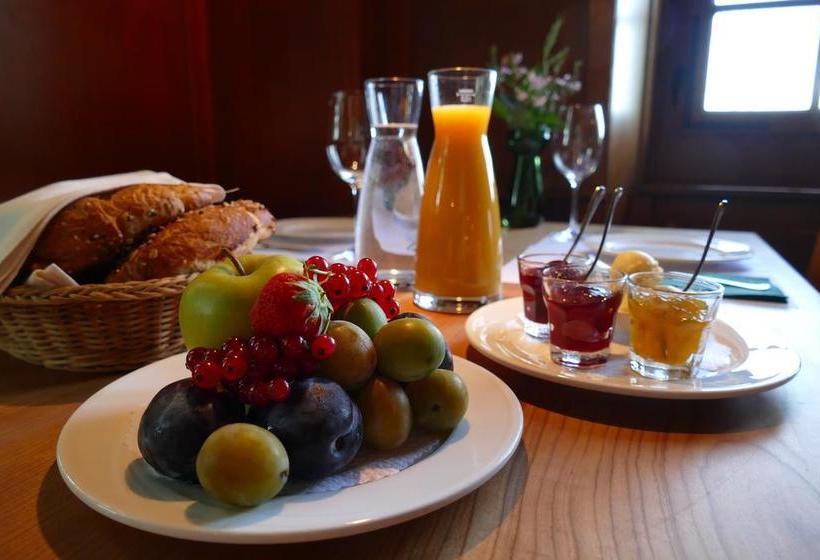 هتل Gasthaus Schlosshalde