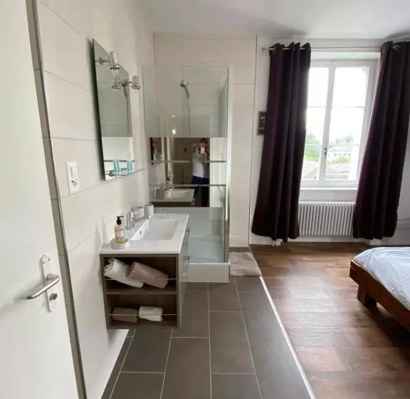 هتل Hôtel De La Gare Hg