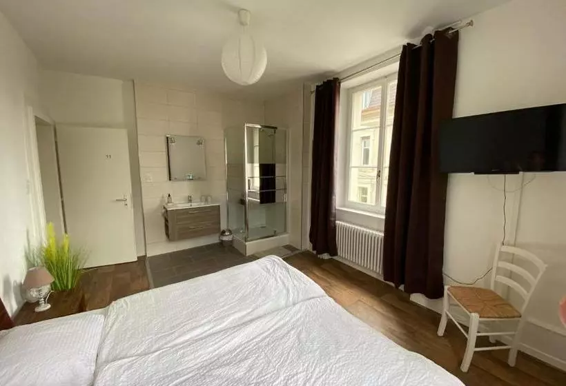 هتل Hôtel De La Gare Hg