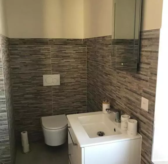 هتل Hôtel De La Gare Hg