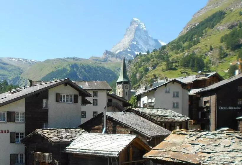 ホテル Mazot Zermatt