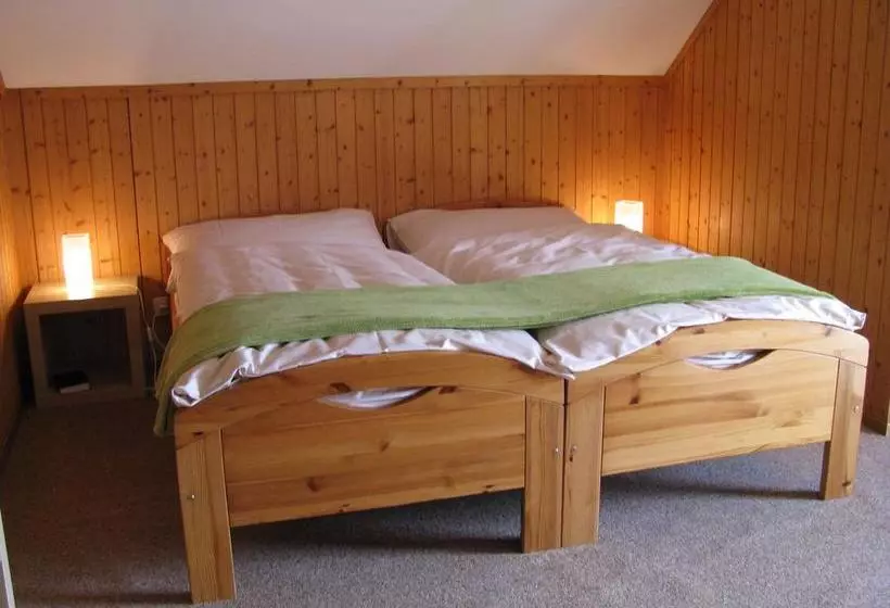 Hotelli Zimmer & Z Morgä Schönenboden