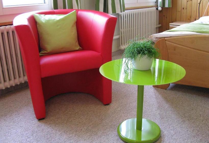 فندق Zimmer & Z Morgä Schönenboden