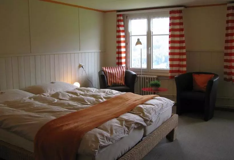 Hotelli Zimmer & Z Morgä Schönenboden