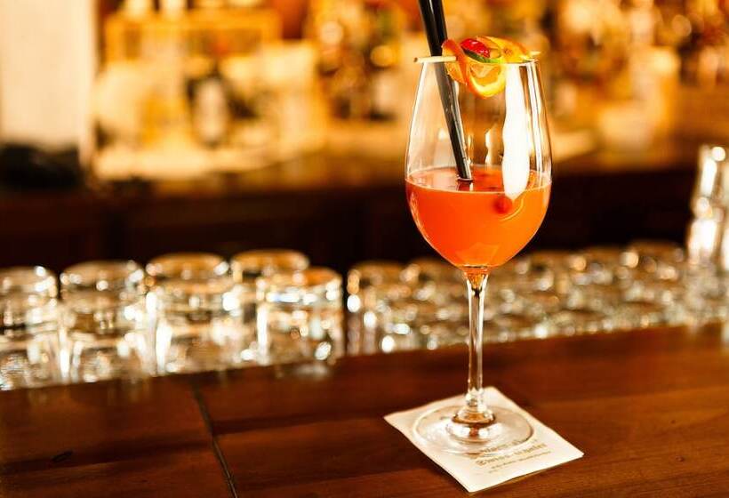 Swiss Chalet Merlischachen Romantik Schloss Hotel Am See