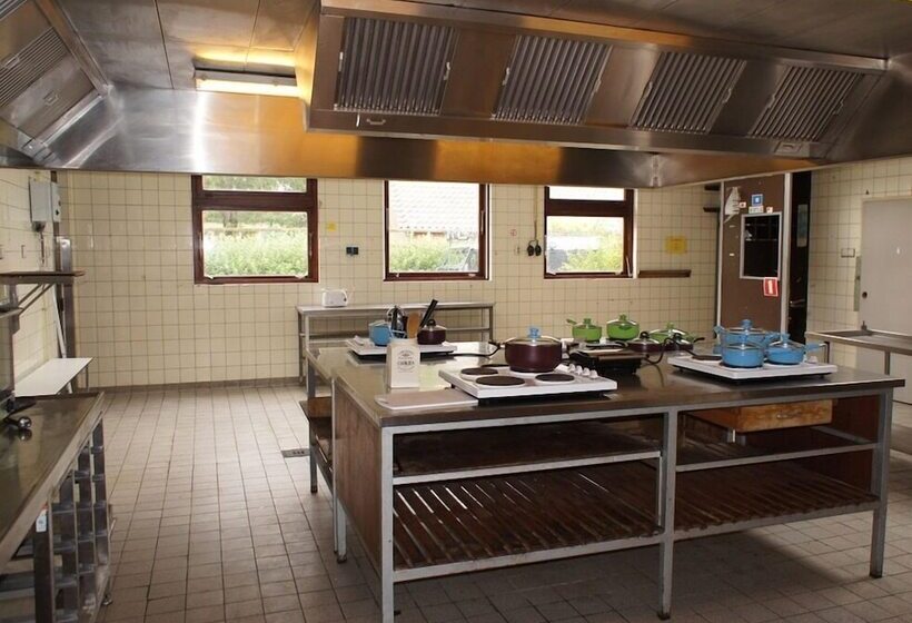 ホテル The Budget