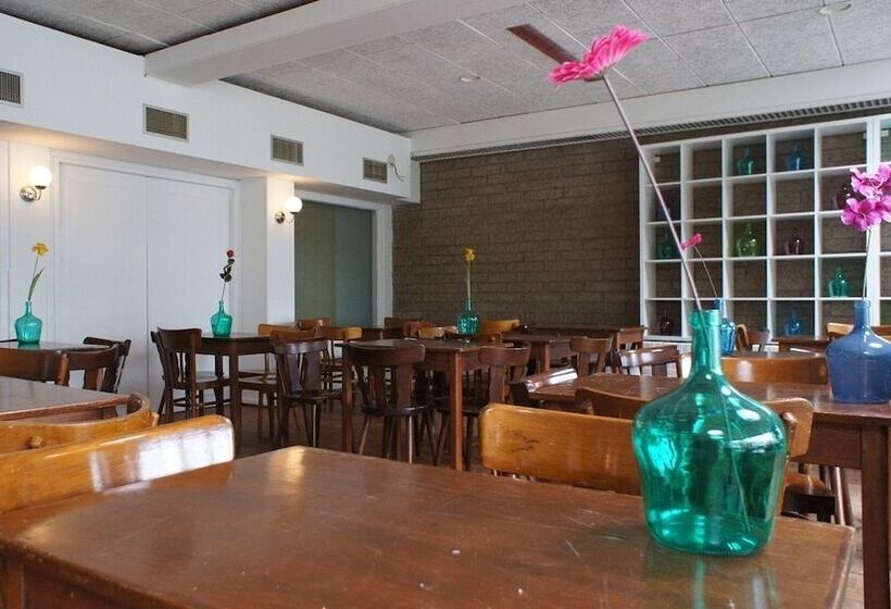 ホテル The Budget