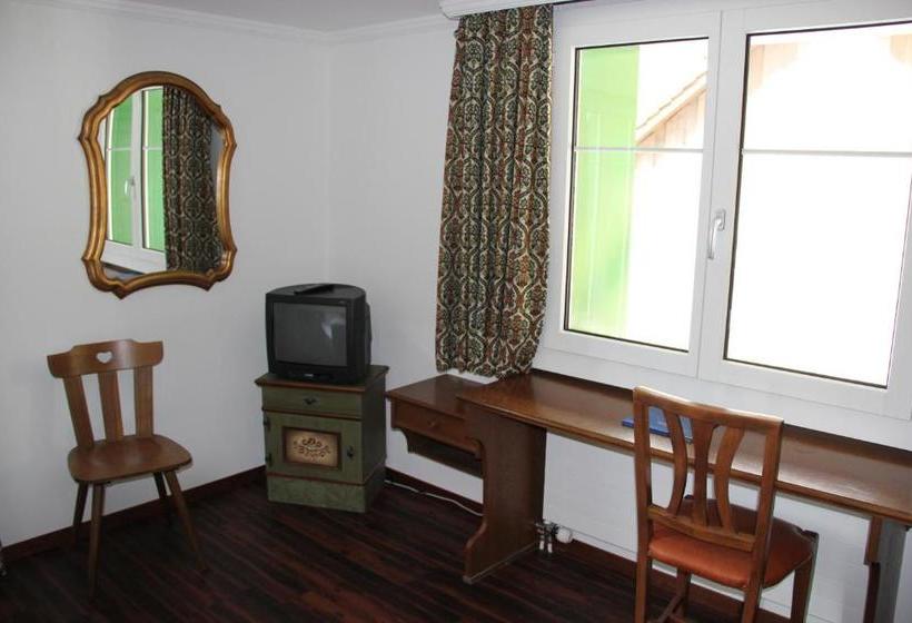 בית מלון כפרי Walensee Trattoria