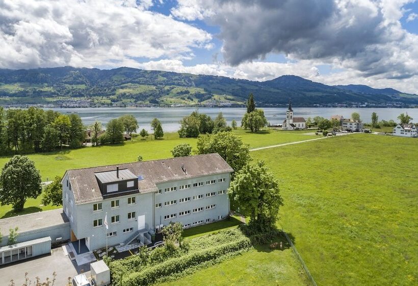 Rapperswil Jona Youth Hostel