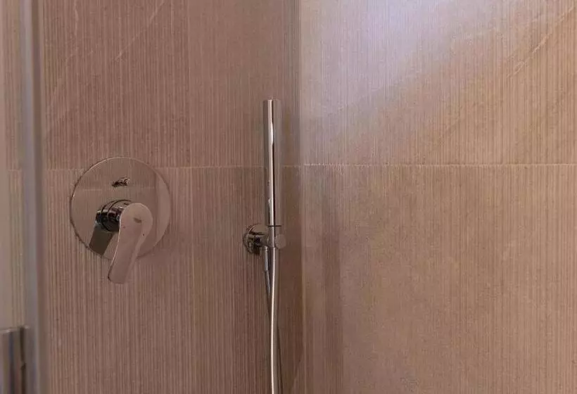 Retkeilymaja La Racine