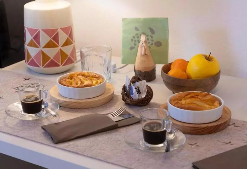 Retkeilymaja La Racine