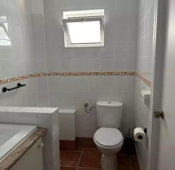 ベッドアンドブレックファースト La Casa De Familia