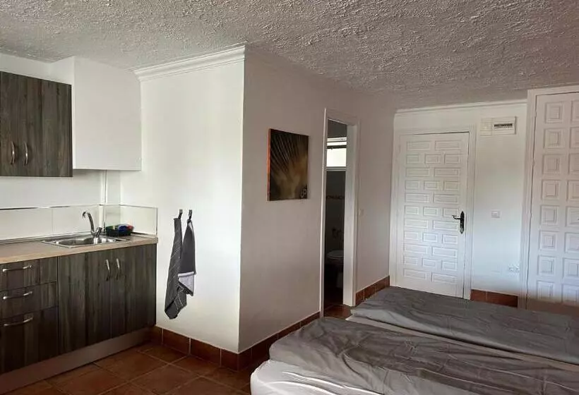 ベッドアンドブレックファースト La Casa De Familia