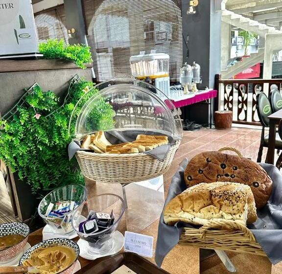 בית מלון כפרי Malibest Premier