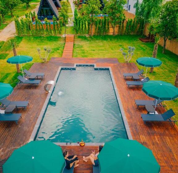 Отель Palm Bungalov