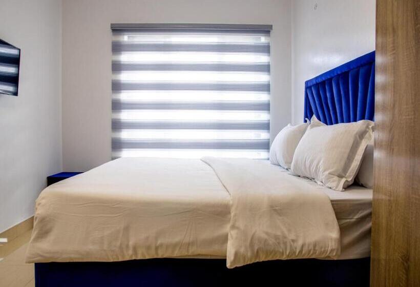 Lakowe Lakes Hotel, Golf And Country Estate By Newmark