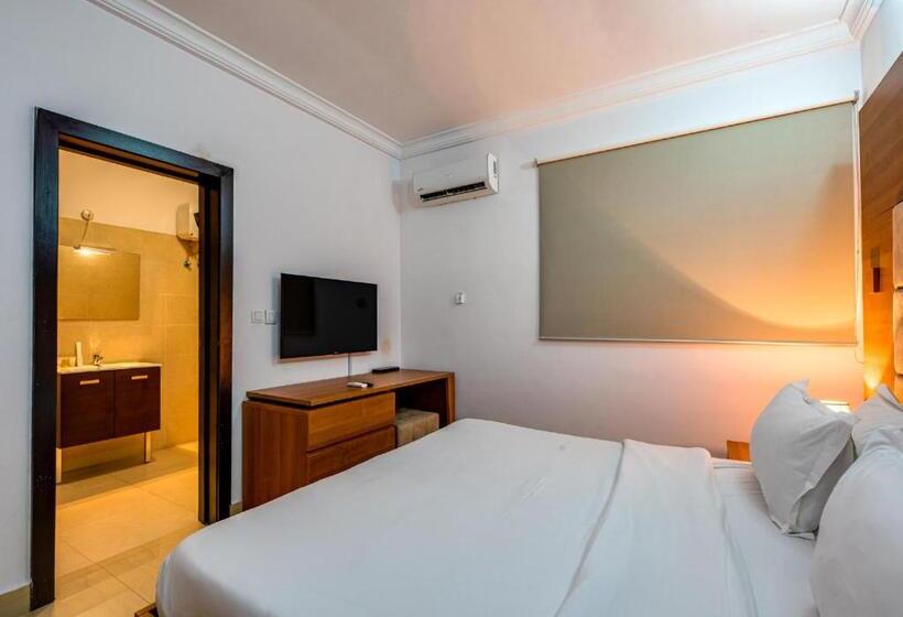 Lakowe Lakes Hotel, Golf And Country Estate By Newmark