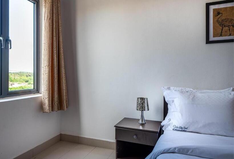 Lakowe Lakes Hotel, Golf And Country Estate By Newmark