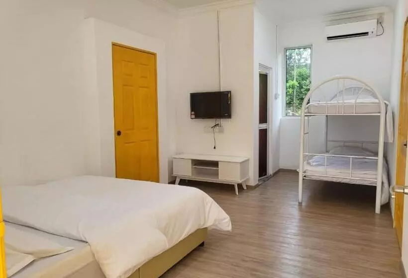 Lomakeskus Teratak Al Qarni