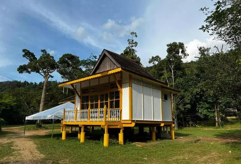 Lomakeskus Teratak Al Qarni