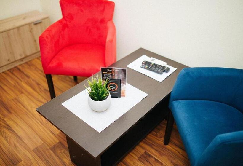 تختخواب و صبحانه Kronić Palace