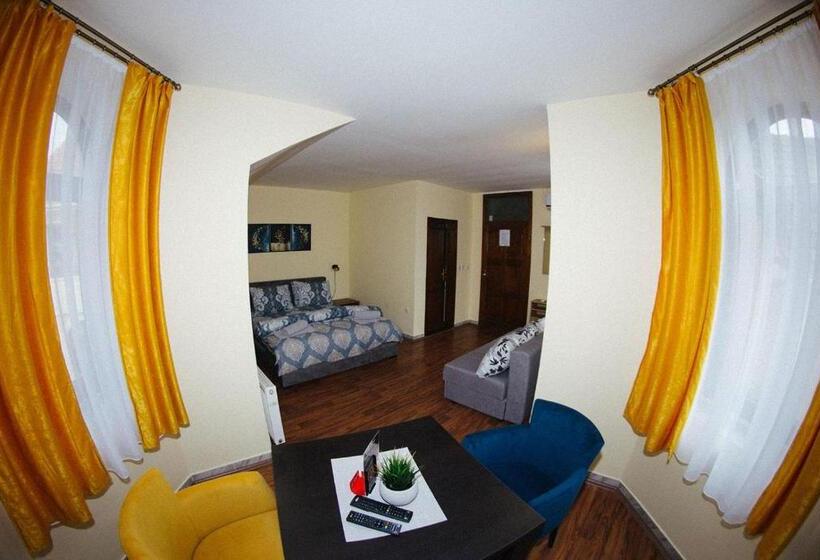 تختخواب و صبحانه Kronić Palace