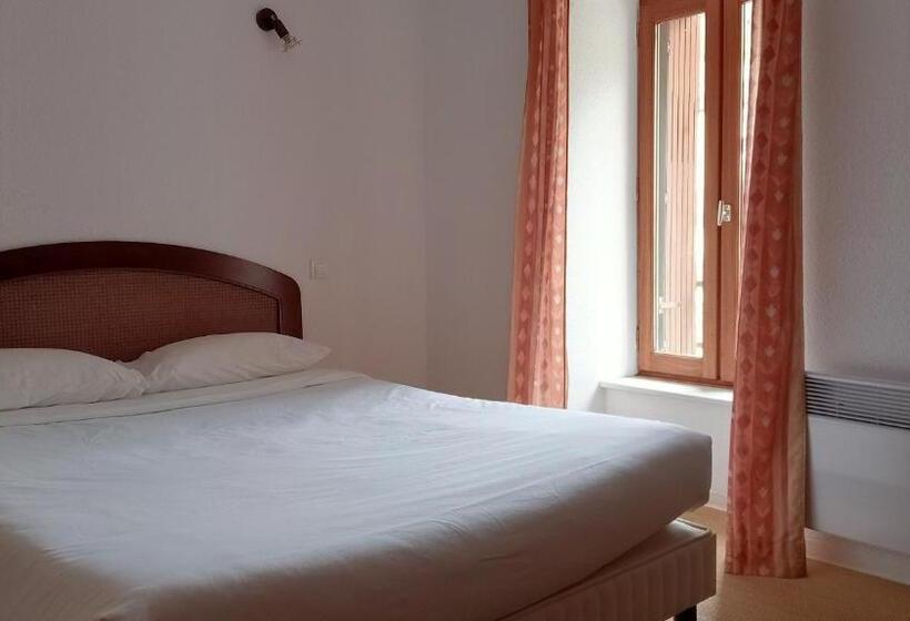 Отель Hôtel Bar L Embarcadère